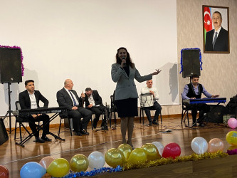 Xızı rayonunda 31 Dekabr - Dünya Azərbaycanlılarının Həmrəylik Günü və Yeni İlin gəlişi qeyd olunub.