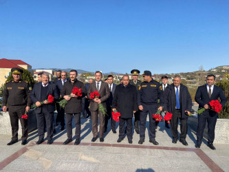 8 Noyabr - Zəfər Günündə şəhidlərin əziz  xatirəsi ehtiramla yad edilmişdir.