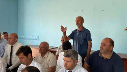 Məşədi Həsən kəndində səyyar vətəndaş qəbulu keçirilib.