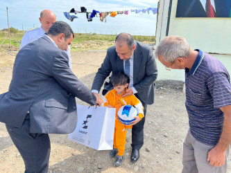 Xızı rayonunda şəhid ailələri ziyarət edilib.