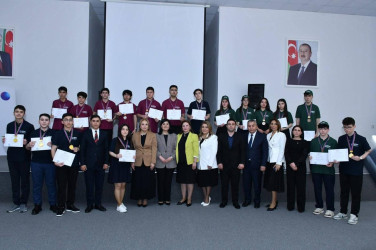 “Zəkaların mübarizəsi” olimpiadasının bilik yarışının region mərhələsi keçirilib.
