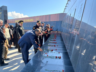 27 sentyabr-Anım Günündə şəhidlərin əziz xatirəsini ehtiramla yad edildi