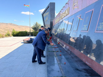 27 sentyabr-Anım Günündə şəhidlərin əziz xatirəsini ehtiramla yad edildi