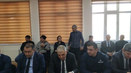 Növbəti səyyar qəbul Xızı şəhər sakinləri ilə keçirib.