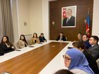 Xızı rayonunda“Ümummilli Lider Heydər Əliyev Müstəqil Azərbaycan Konstitusiyasının müəllifidir” mövzusunda tədbir keçirilib.