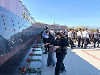 27 sentyabr-Anım Günündə şəhidlərin əziz xatirəsini ehtiramla yad edildi