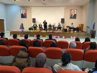 Xızı rayonunda 31 Dekabr - Dünya Azərbaycanlılarının Həmrəylik Günü və Yeni İlin gəlişi qeyd olunub.