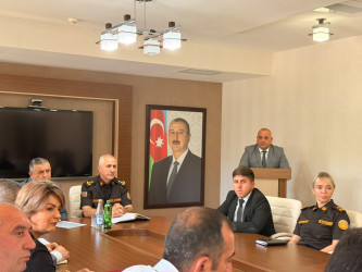 Xızı Rayon İcra Hakimiyyətində “fövqəladə halların qarşısının alınması və nəticələrinin aradan qaldırılması ilə əlaqədar” müşavirə keçirilib