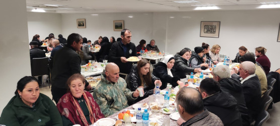 Xızı rayonunda Ramazan ayı ilə əlaqədar iftar süfrəsi təşkil edilib.