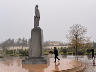 Ümummilli Lider Heydər Əliyevin anım günü qeyd edildi.