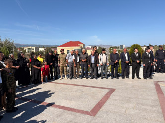 27 sentyabr-Anım Günündə şəhidlərin əziz xatirəsini ehtiramla yad edildi