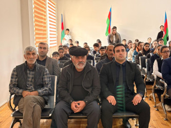Şəhid Rafiq İsmayılovun adını daşıyan Xızı şəhər tam orta məktəbində anım tədbiri keçirilib.