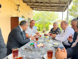 Xızı rayonunda şəhid ailələri ziyarət edilib.