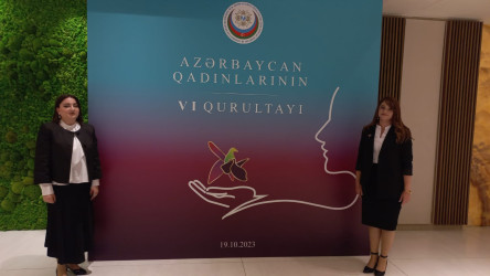 Oktyabrın 19-da Gülüstan Sarayında Azərbaycan Qadınlarının VI Qurultayı keçirilib.