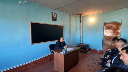 Növbəti səyyar qəbulunu Xələnc kənd sakinləri ilə keçirib.