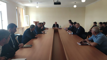 Növbəti səyyar qəbul Giləzi qəsəbə sakinləri ilə keçirib.