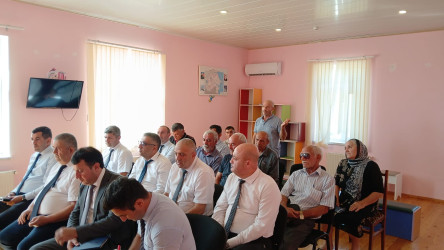 Rayon İcra Hakimiyyətinin başçısı Xəzər Aslanov növbəti səyyar qəbulunu Sitalçay kənd sakinləri ilə keçirib.