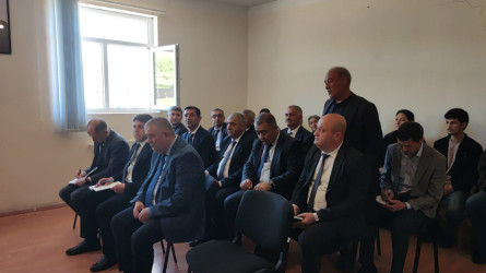 Xızı Rayon İcra Hakimiyyətinin başçısı növbəti səyyar qəbulunu Fındığan kənində keçirib.