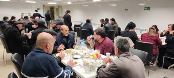 Xızı rayonunda Ramazan ayı ilə əlaqədar iftar süfrəsi təşkil edilib.