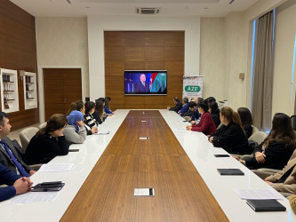 Xızı rayonunda“Ümummilli Lider Heydər Əliyev Müstəqil Azərbaycan Konstitusiyasının müəllifidir” mövzusunda tədbir keçirilib.