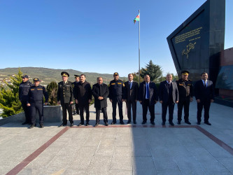 8 Noyabr - Zəfər Günündə şəhidlərin əziz  xatirəsi ehtiramla yad edilmişdir.