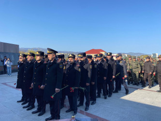 8 Noyabr - Zəfər Günündə şəhidlərin əziz  xatirəsi ehtiramla yad edilmişdir.